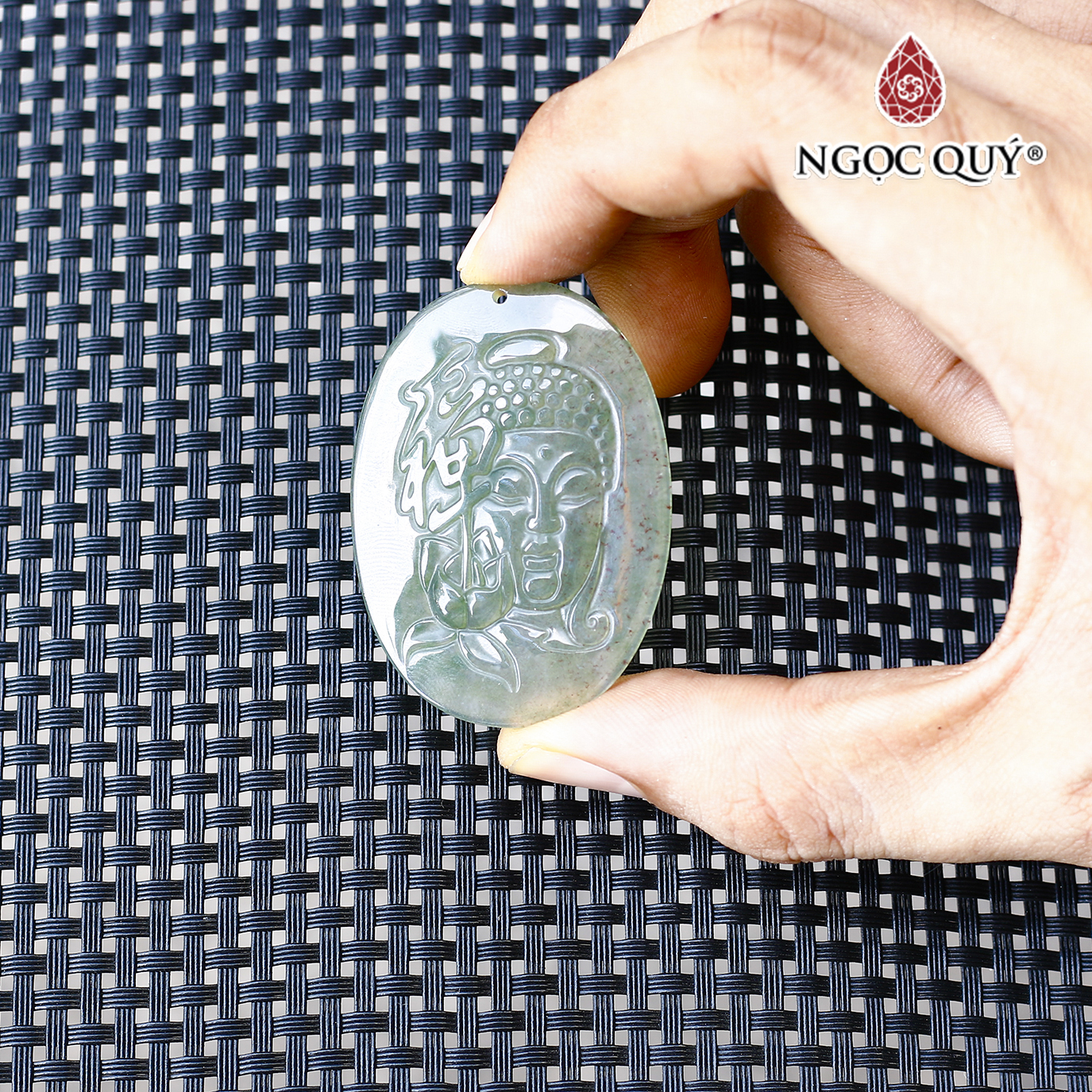 Mặt dây chuyền hình phật tổ đá chalcedony mệnh hỏa, mộc - Ngọc Quý Gemstones