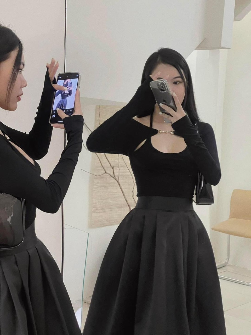 SET ÁO CROPTOP THUN TRƠN TRỄ VAI ÁO YẾM DÂY TAY DÀI+ CHÂN VÁY DÀI SUÔNG XẾP LY NHẸ DẠO PHỐ DỰ TIỆC GIÁNG SINH NOEL