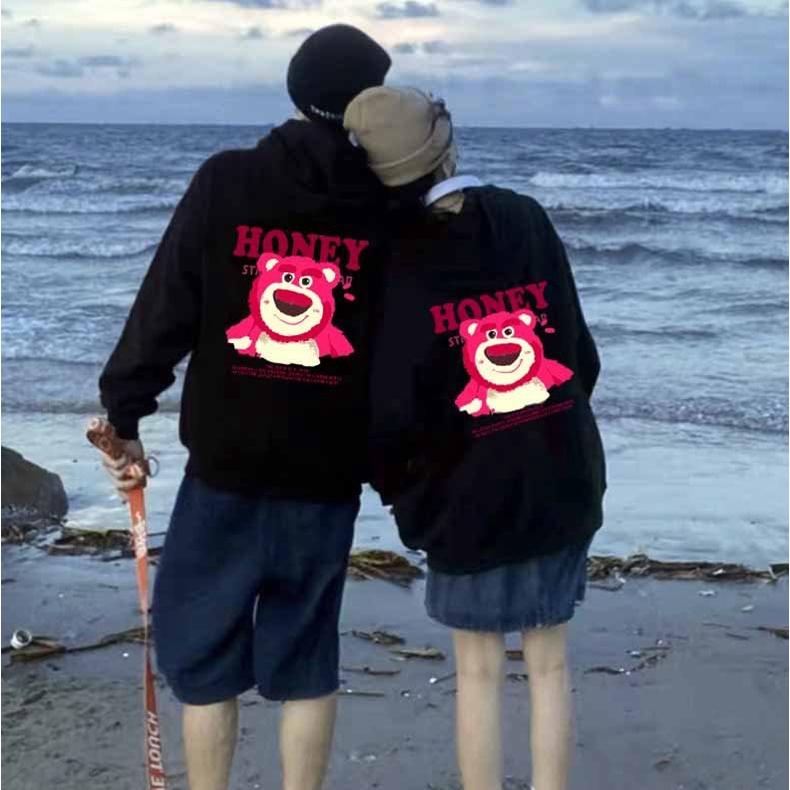 ÁO KHOÁC HOODIE GẤU DÂUHONEY HO CÓ NHIỀU MÀU CHO KHÁCH HÀNG THA HỒ LỰA CHỌN-ÁO NỈ HOODIE HÌNH GẤU VÀ CHỮ HONEY IN RÕ NÉT
