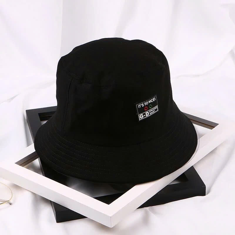 Nón bucket trơn đơn giản dễ phối đồ, chất liệu vải mềm mại, vành rộng chống nắng tốt