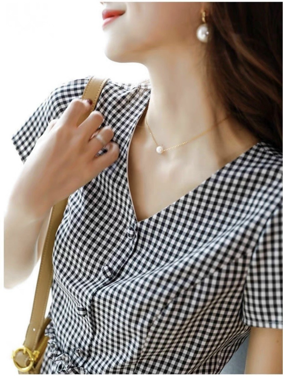 ĐẦM XÒE CARO NHÚN EO NÚT BỌC DỄ THƯƠNG