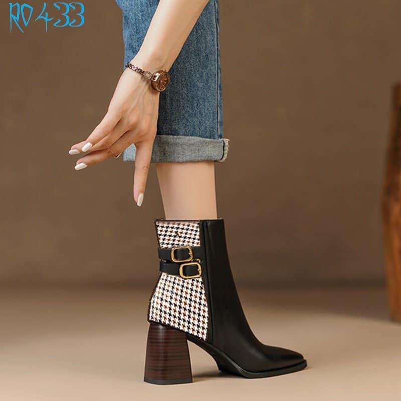 Boot thời trang nữ phối caro ROSATA RO433 - Đen, Nâu - HÀNG VIỆT NAM - BKSTORE