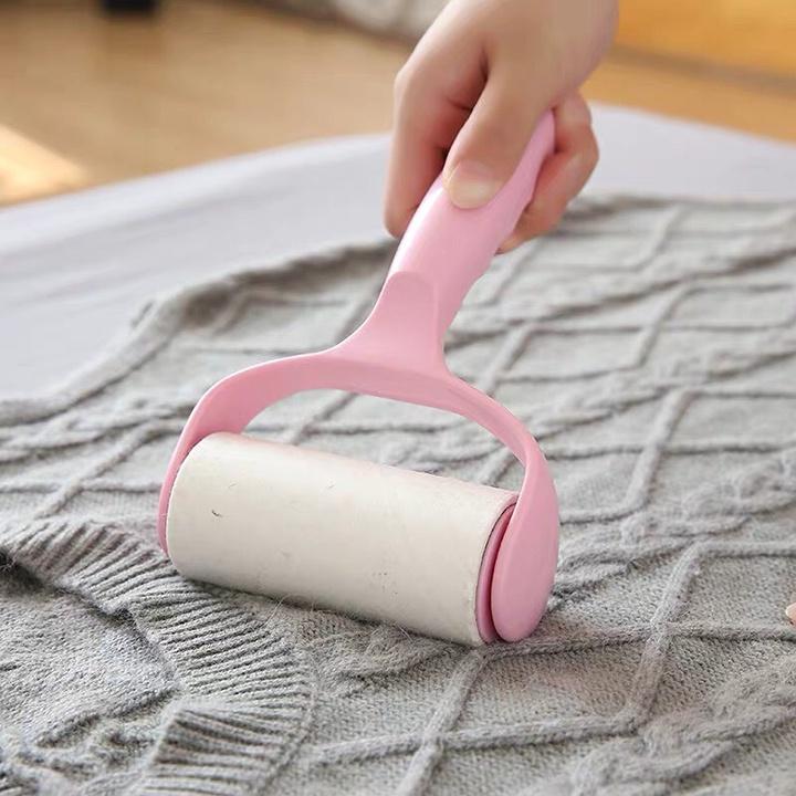 Cây lăn bụi quần áo Tặng kèm 02 cuộn lõi lăn thay thế