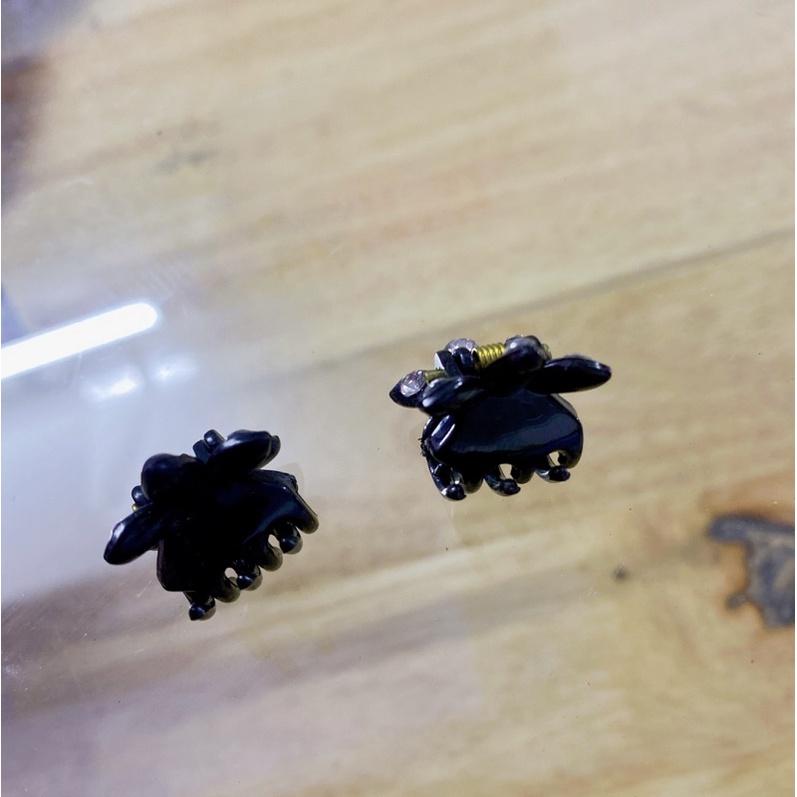 Kẹp Tóc Mái Đen Đính 6 Đá Càng Cua Mini 6 Răng