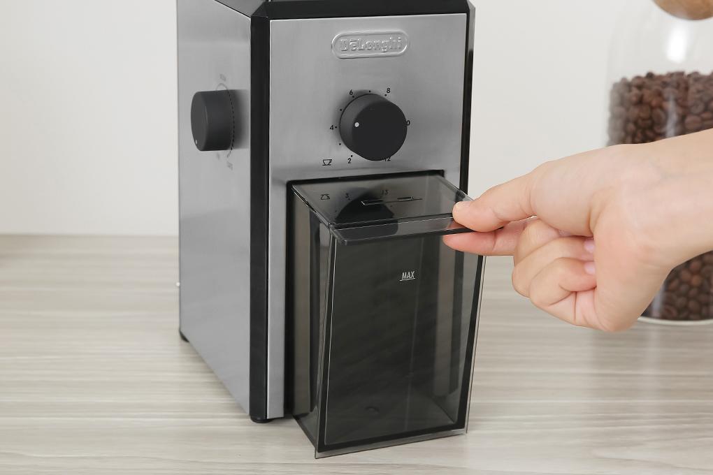 Máy Xay Cà Phê Delonghi KG89 - Hàng chính hãng