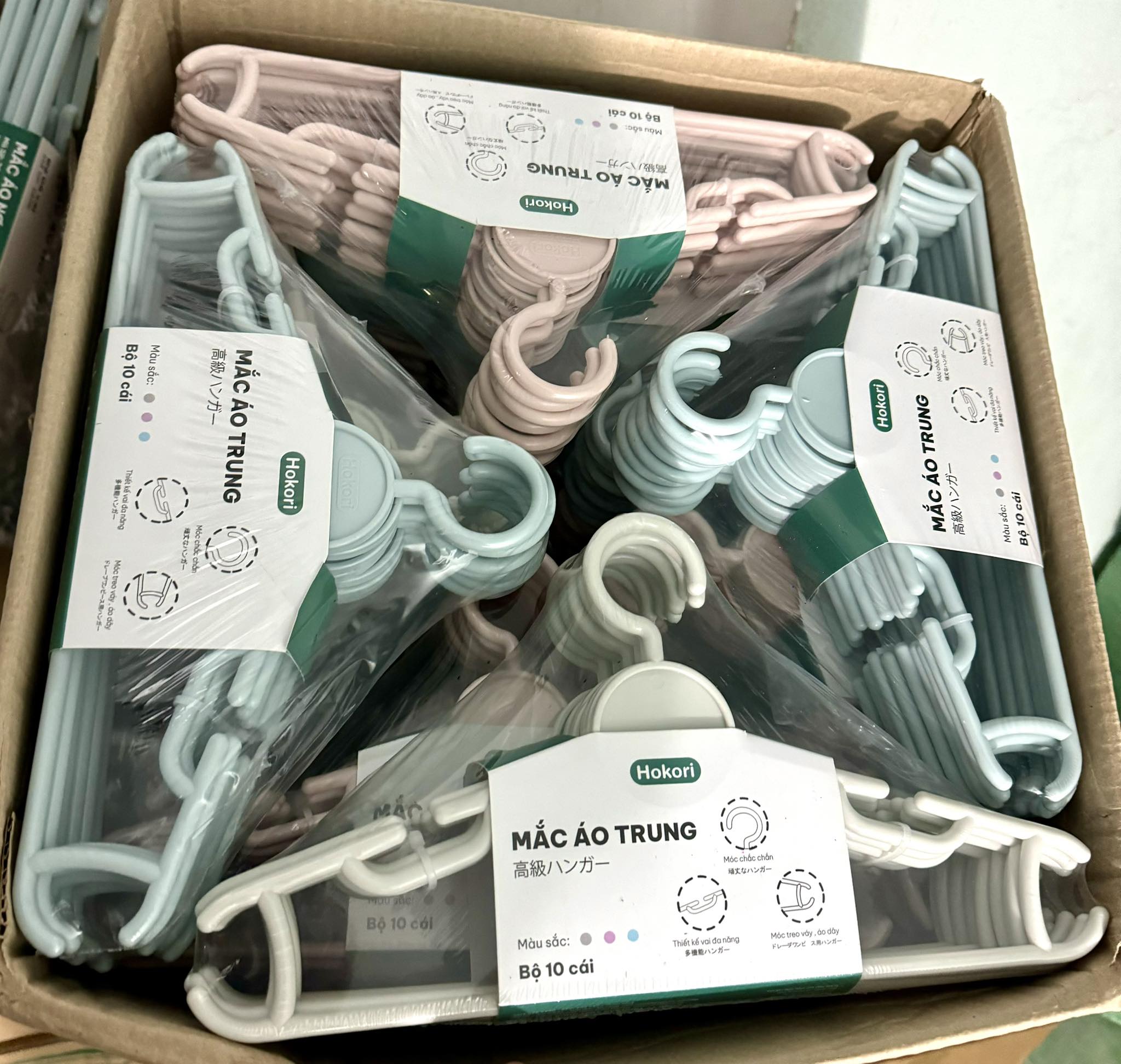 SET 10 Móc Áo Trung Hokori Vệt Nhật 2819 Đa Năng Cao Cấp - Giao màu ngẫu nhiên