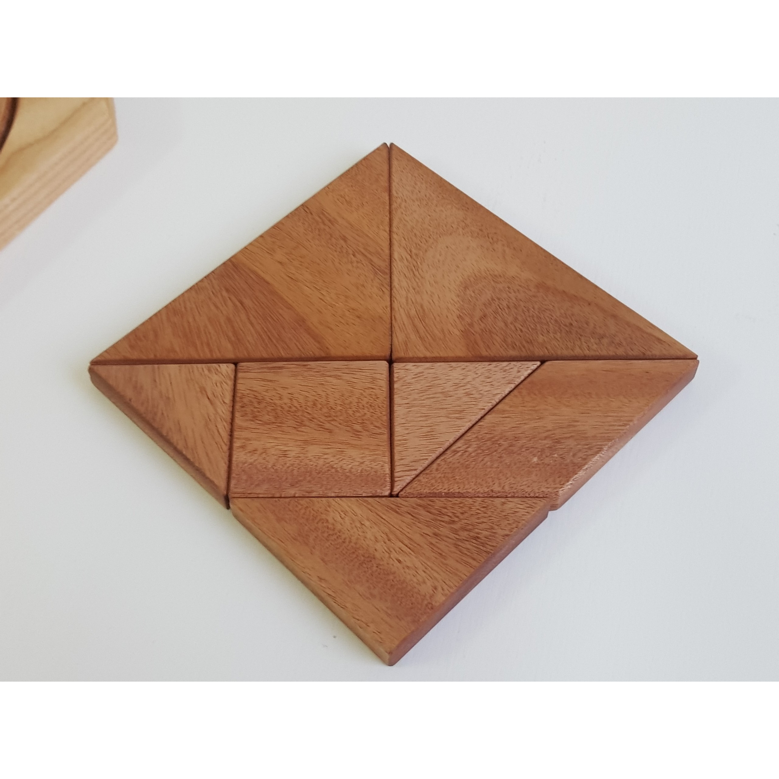 [Puzzle - Smart toy] Bộ xếp hình gỗ rèn luyện khả năng tưởng tượng và sáng tạo - Trí Uẩn - hình vuông 7 mảnh/ Square tangram 7 pieces (Đồ chơi gỗ)