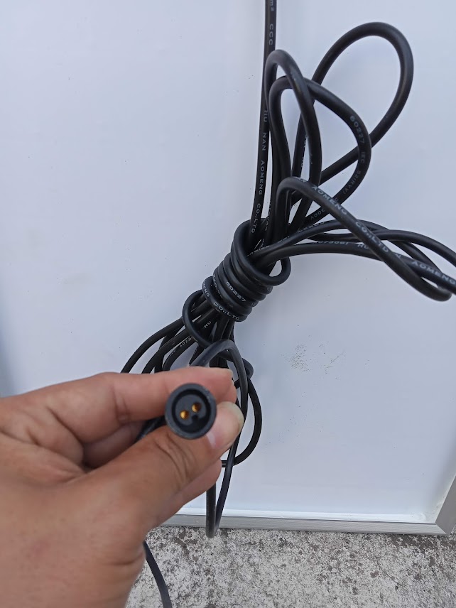 Pin năng lượng 35w cho đèn năng lượng mặt trời