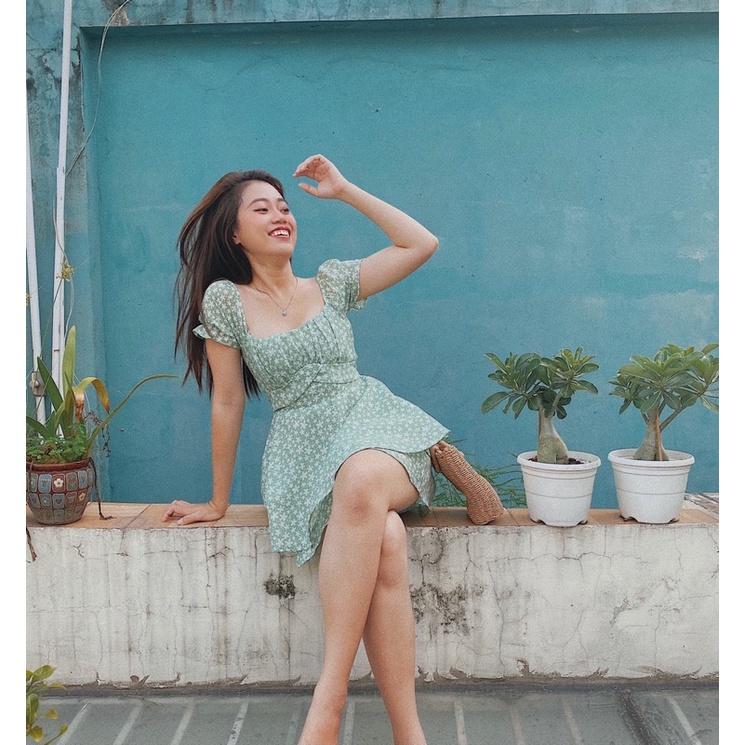 Jumsuit hoa hai tầng
