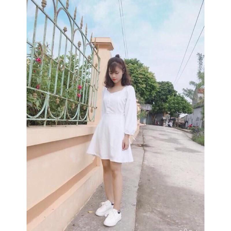 Đầm trắng cổ vuông tay phồng