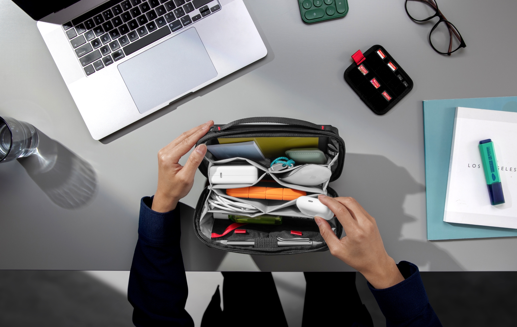 Túi Phụ Kiện Tomtoc (USA) Navigator-T13 3.5l Accessory Pouch – T13M1