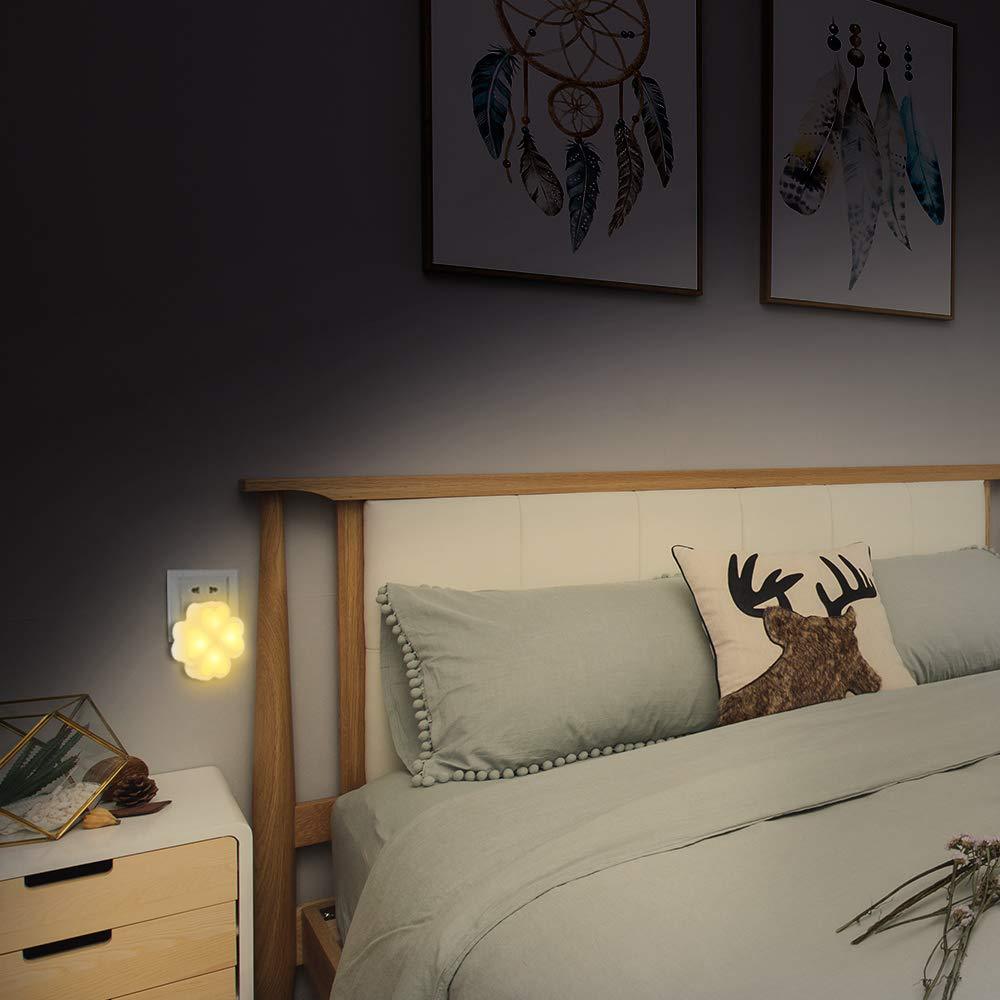 SIÊU RẺ Đèn ngủ cảm biến tự tắt tự sáng hoa bốn lá