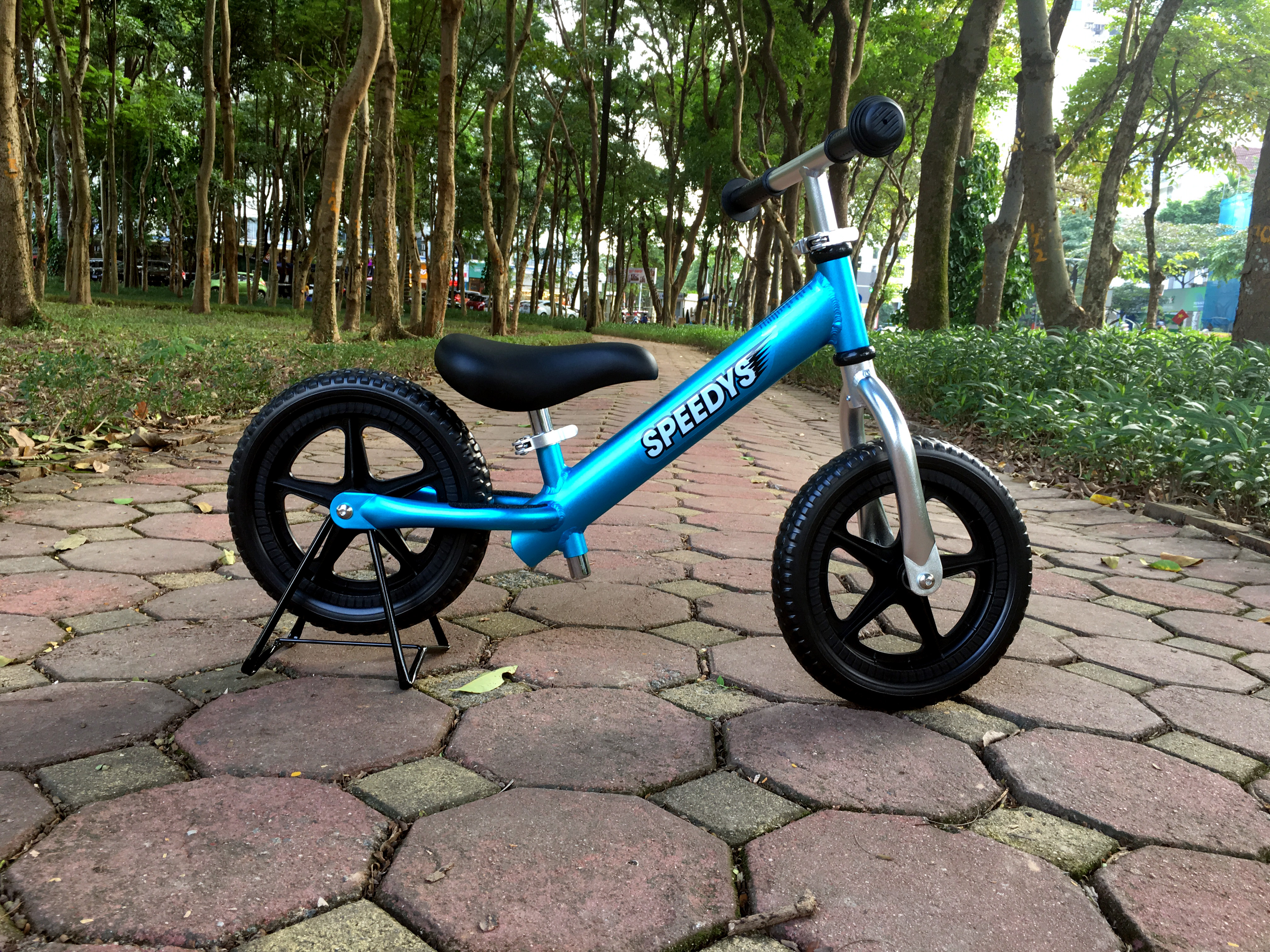 Xe thăng bằng Khung nhôm SPEEDYS Xanh dương siêu nhẹ