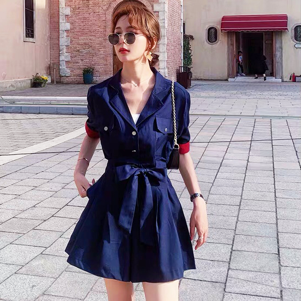 Jumpsuit Ngắn Cổ Vest Tay Phối Màu