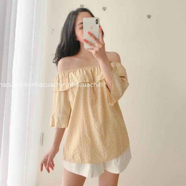 Áo sơ mi trễ vai caro