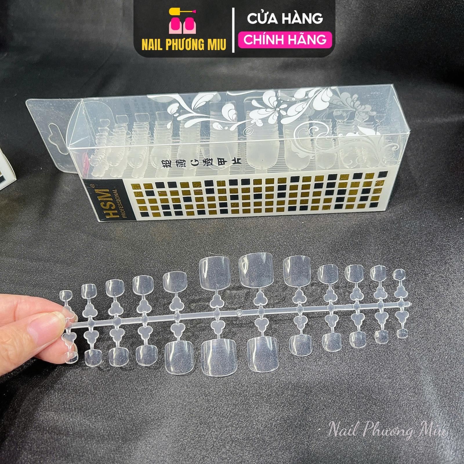 Vỉ Móng Úp Chân HSM 504 Móng, Nhựa Dẻo Siêu Bám Keo, Phom Vuông Chuẩn, Bền, Phụ Kiện Hoàn Hảo Cho Làm Nail Phương Miu