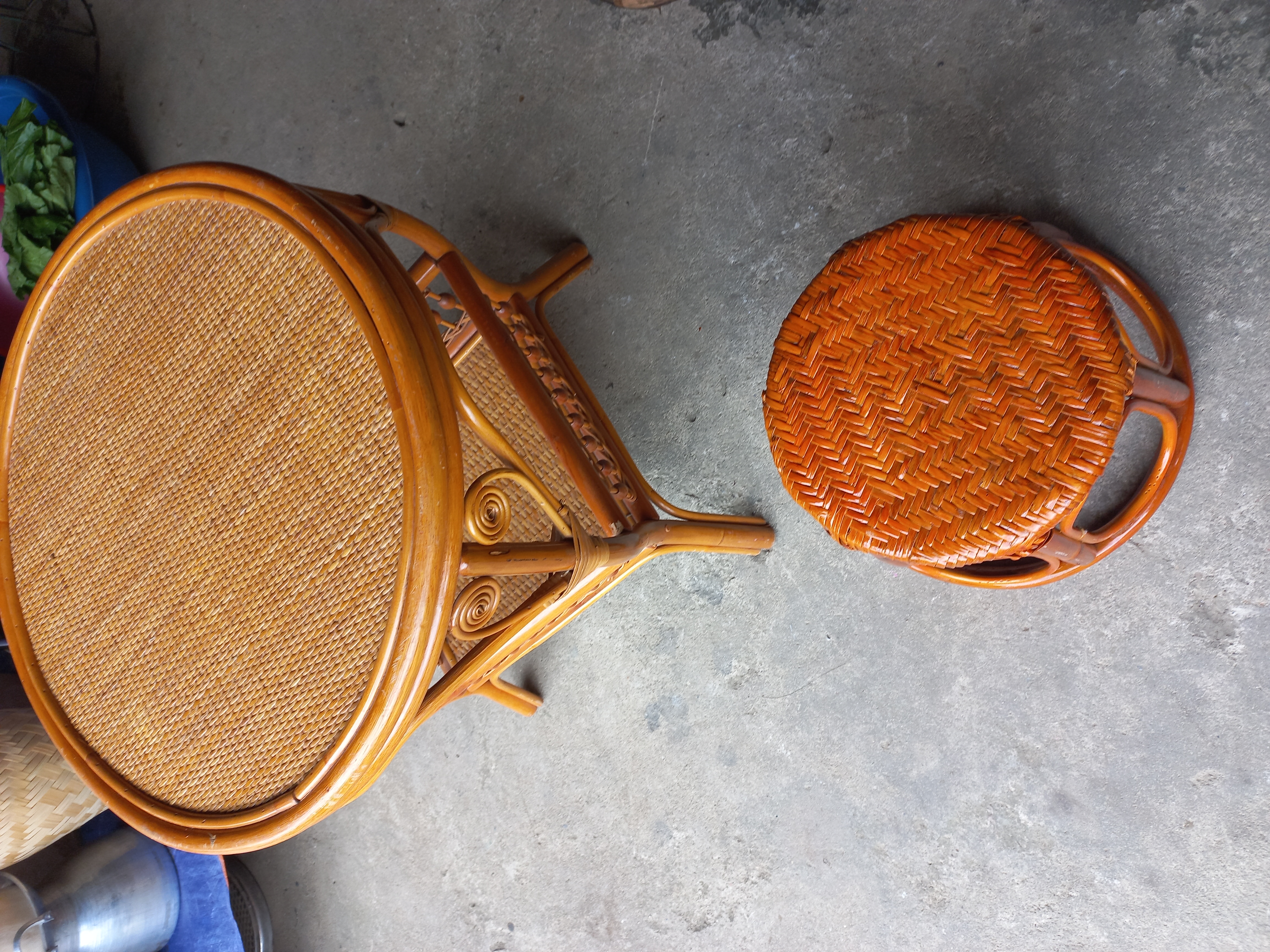 Ghế mây đan thủ công