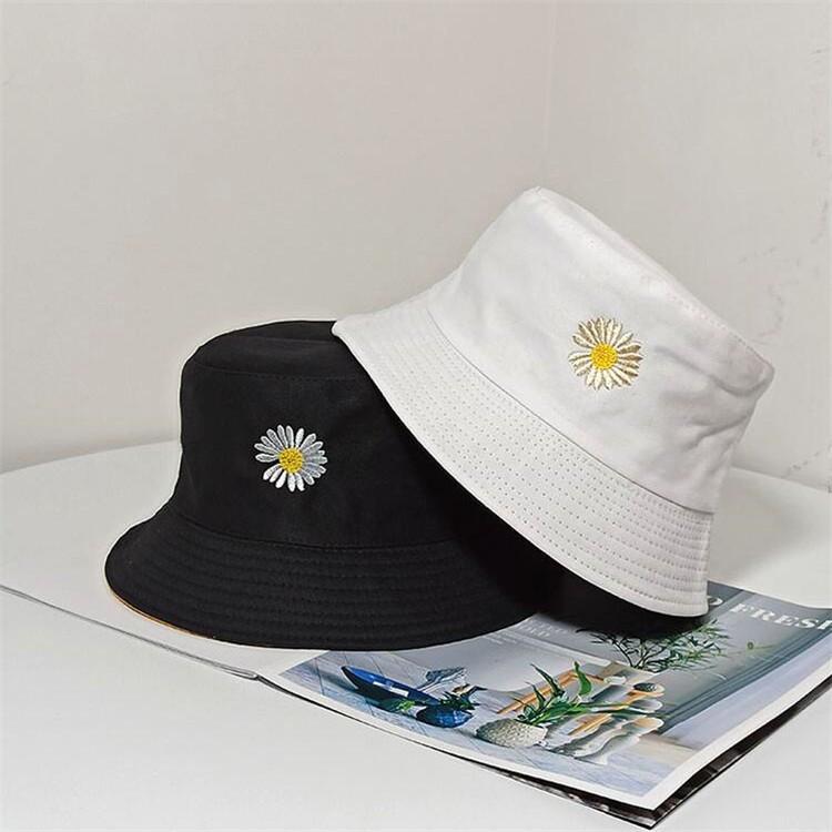 Mũ bucket thêu hoa cúc GD 2 mặt