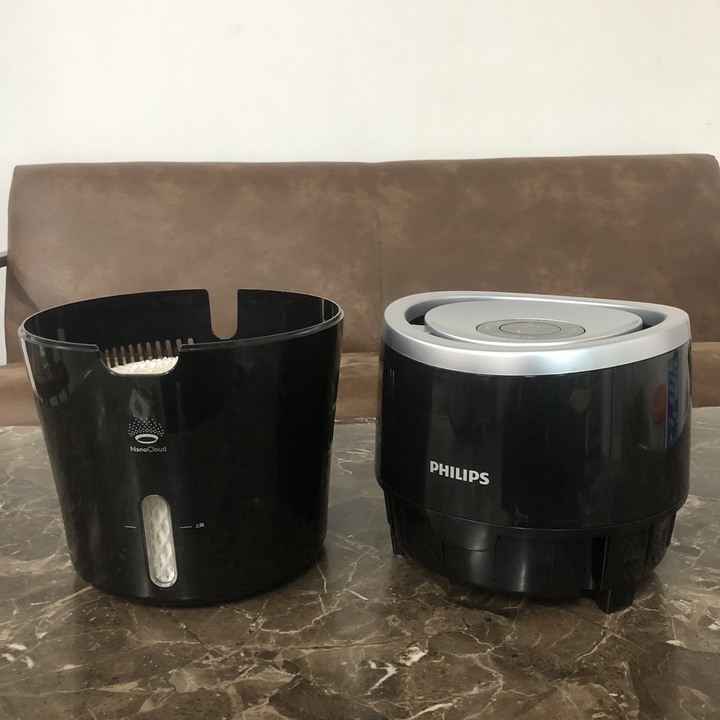 Máy tạo độ ẩm Philips HU4813/00 bình chứa nước 2 lít, tốc độ tạo độ ẩm 300ml/h - Hàng Nhập Khẩu