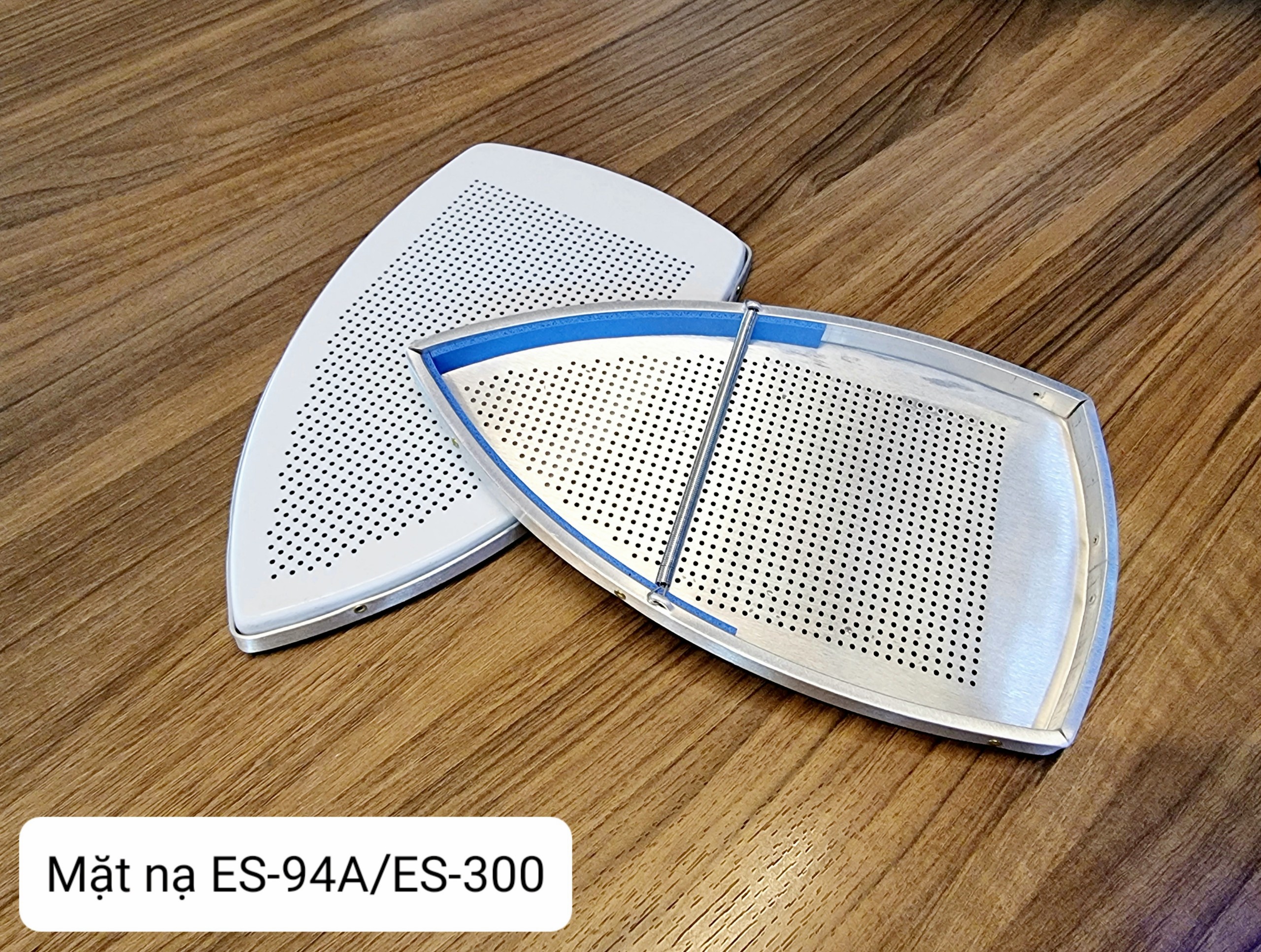 Bàn ủi hơi nước bình treo công nghiệp ES-300 Silver Star + Mặt nạ chống bóng vải - Hàng Chính Hãng