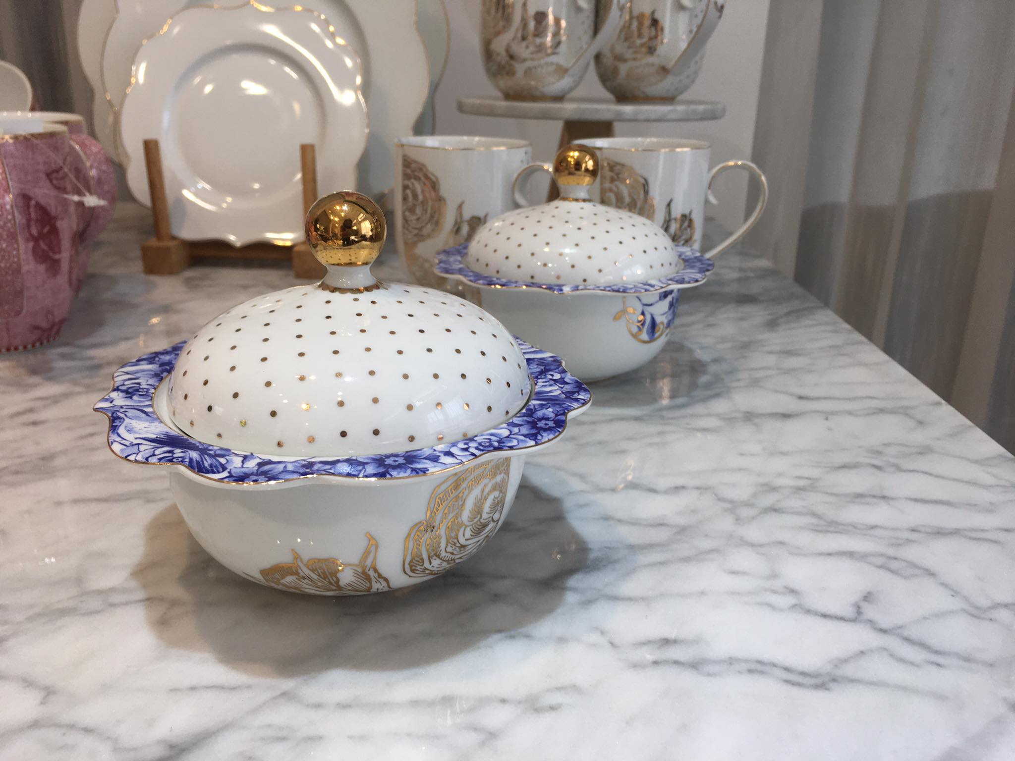 Thố sứ có nắp đựng mứt kẹo, gia vị cao cấp - Pip Royal bowl