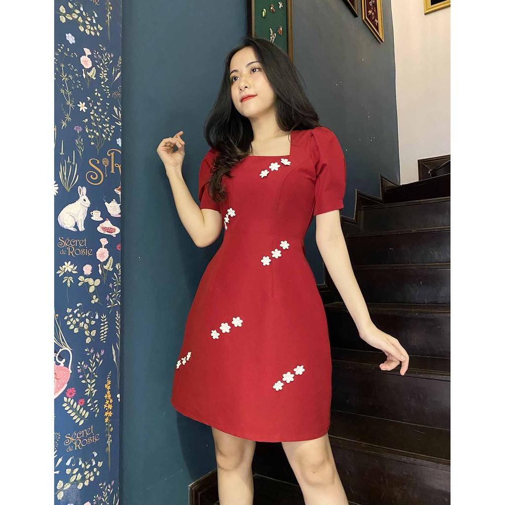 Đầm dự tiệc đỏ cổ buông đính kết hoa tỉ mỉ may 2 lớp