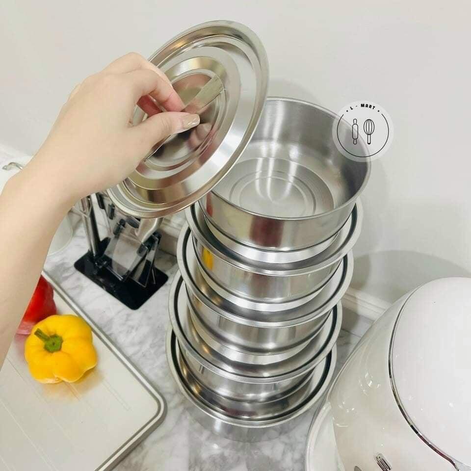 Sét 5 nồi bát inox sáng bóng không có quai, kích thước khác nhau