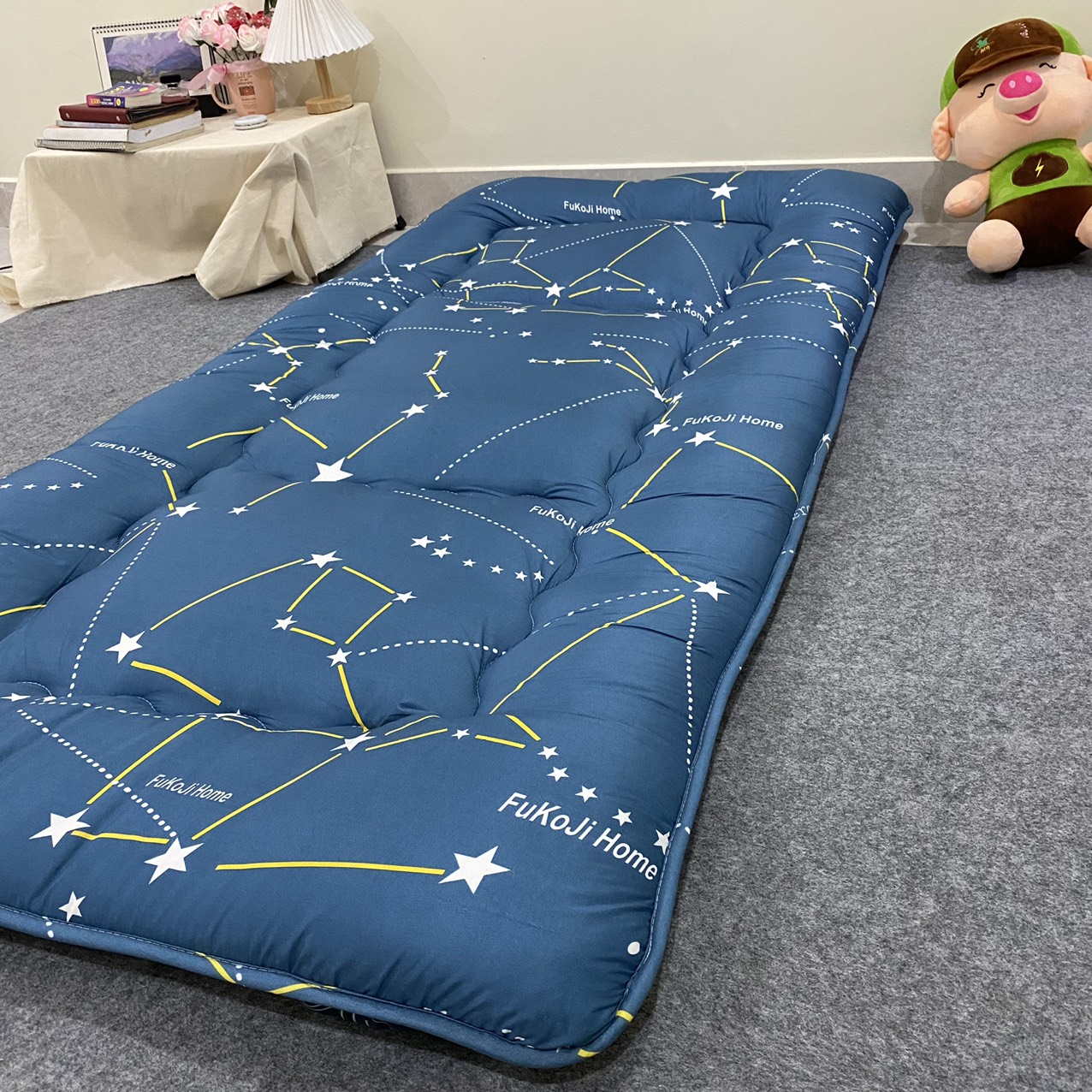 TOPPER NỆM TRẢI SÀN CAO CẤP GIẢM ĐAU MỎI VAI GÁI,CHỐNG ĐAU CỘT SỐNG,CHẤT COTTON kích thước 1m/1m2/1m4/1m6/1m8.