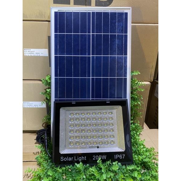 Đèn năng lượng mắt Ngọc bi thấu kính quang học chip LED 5050, đèn nhà xưởng ,sân vườn,công viên