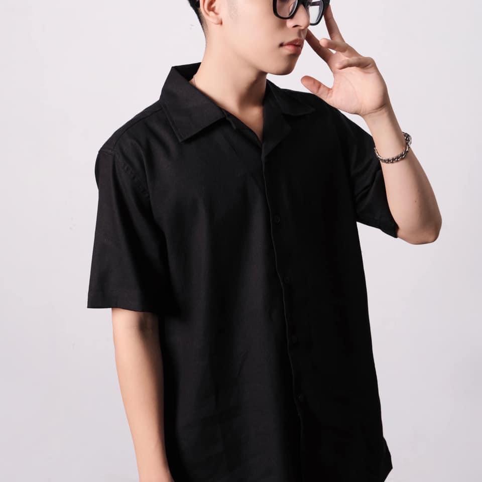 Áo Sơ Mi Trơn thun Cổ Vest Tay Ngắn Nam Cho Tomboy Trắng Đen Form Rộng Bigsize 100kg Unisex Cao Cấp Công Sở Nguyễn Nguyên