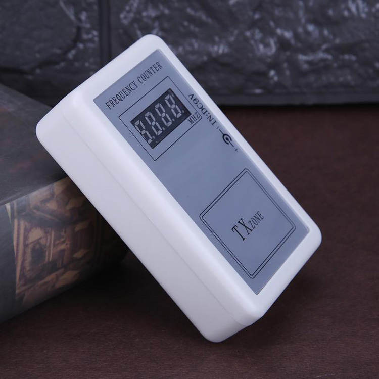 Máy đo tần số điều khiển từ xa RF cầm tay