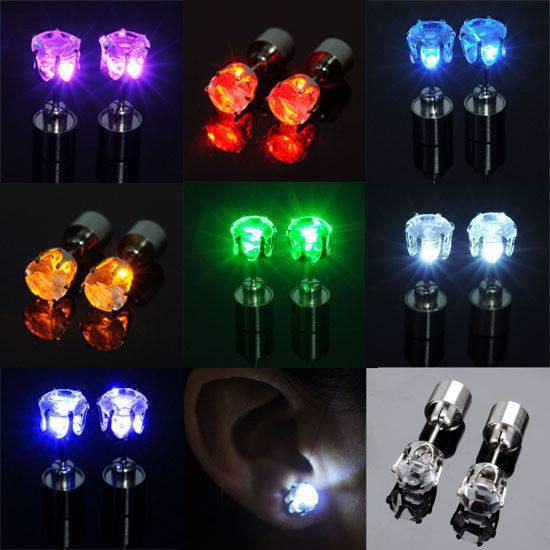 Khuyên tai đính đá có LED phát sáng độc đáo bông tai phát sáng khuyên tai đèn led