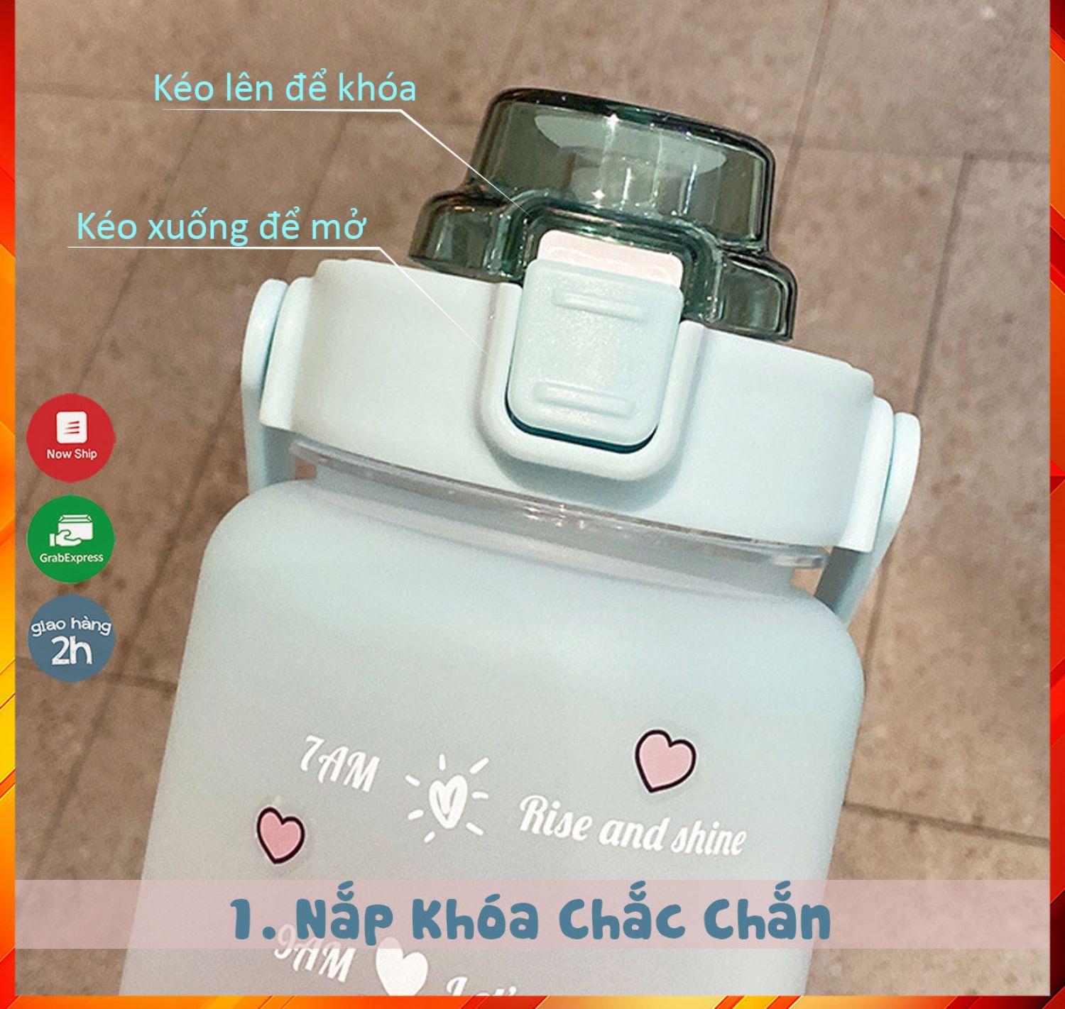 Bình đựng nước 2L dễ thương chia vạch báo giờ nhắc uống nước T3M tặng Sticker bình nước 2lit có ống hút tiện lợi