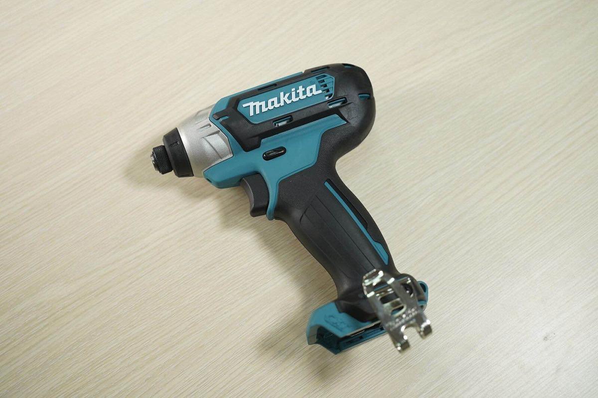 MÁY VẶN VÍT DÙNG PIN 12V MAKITA TD110DZ - HÀNG CHÍNH HÃNG