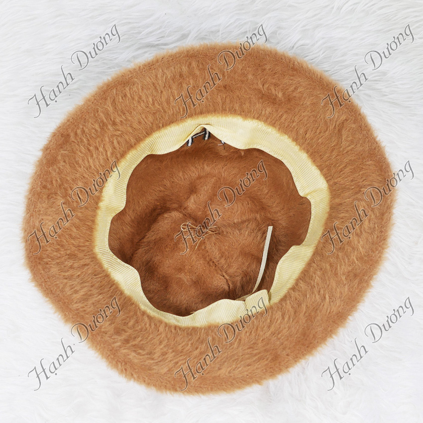 Nón bucket cúp lông xù thêu chữ CHA, vành rộng 5cm, chất liệu lông xù mềm mại, thời trang