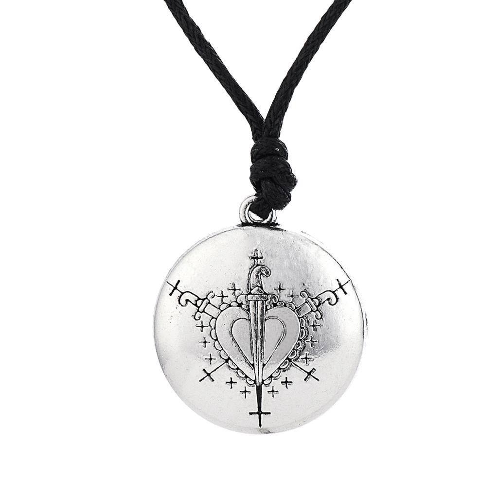 Round Pendant Necklace Simple Design With Unisex Charm -  1