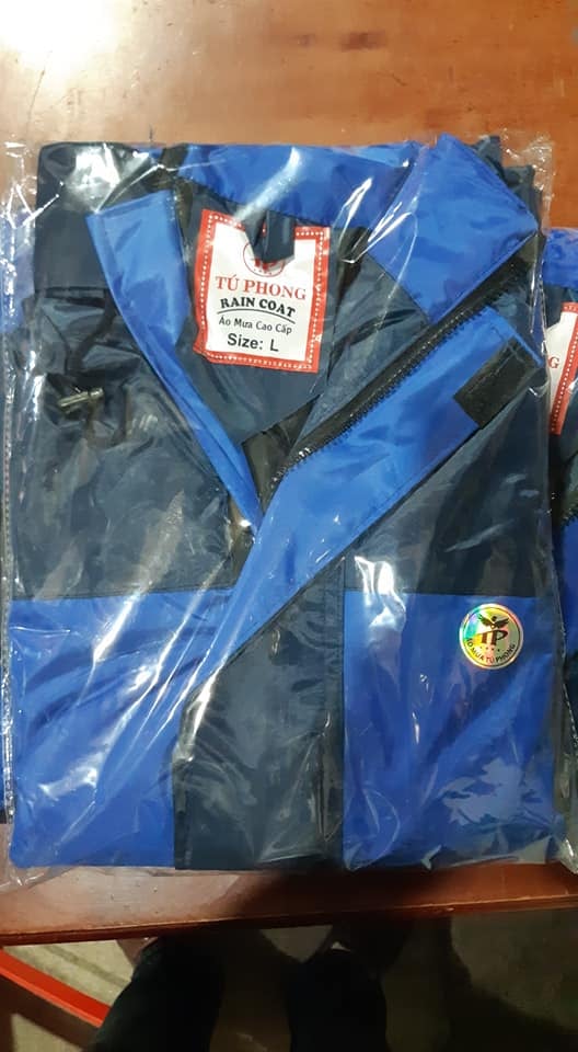 Bộ áo mưa 2 lớp Thành Long - Loại dày, không thấm nước, không nhăn.