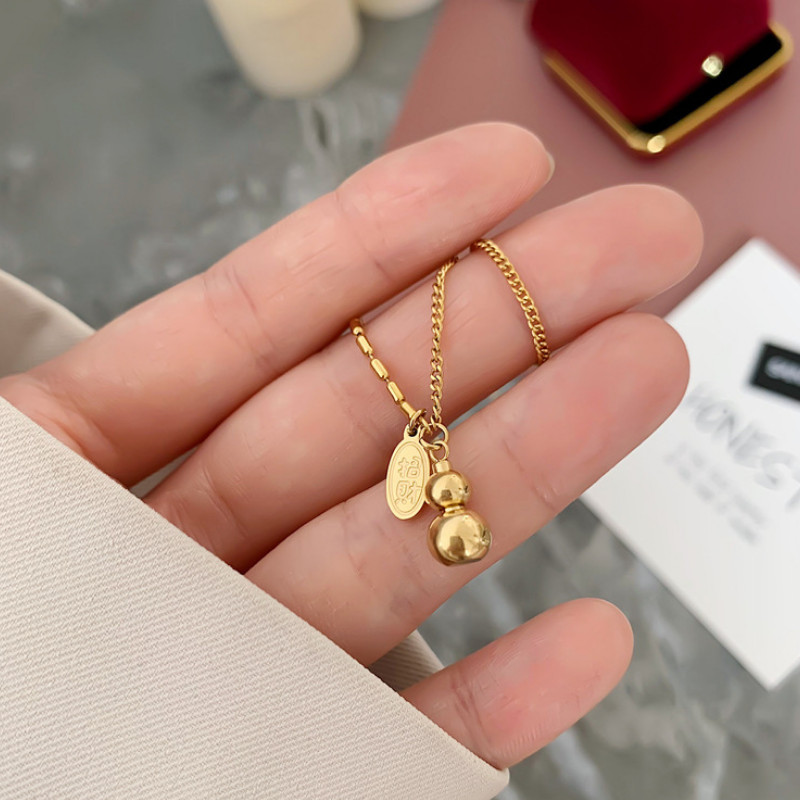 Lắc Chân Nữ Hồ Lô Titan Ko Đen TT 4438