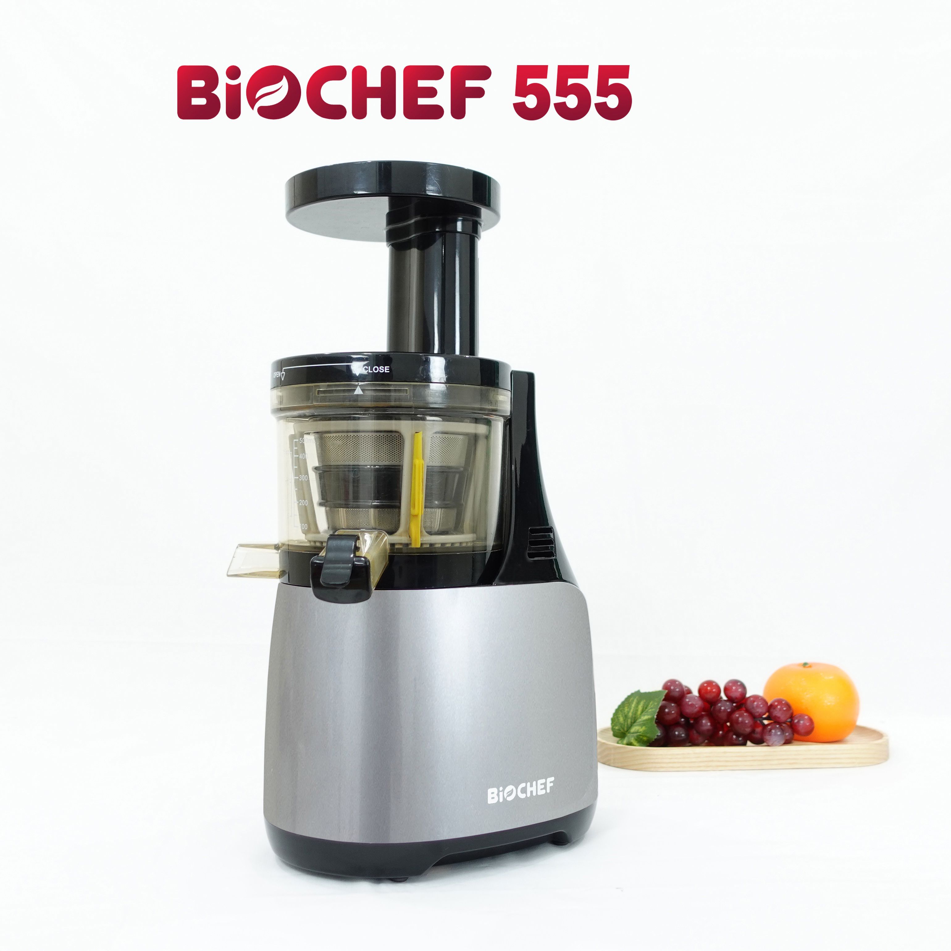 Máy ép trái cây tốc độ chậm Biochef 555