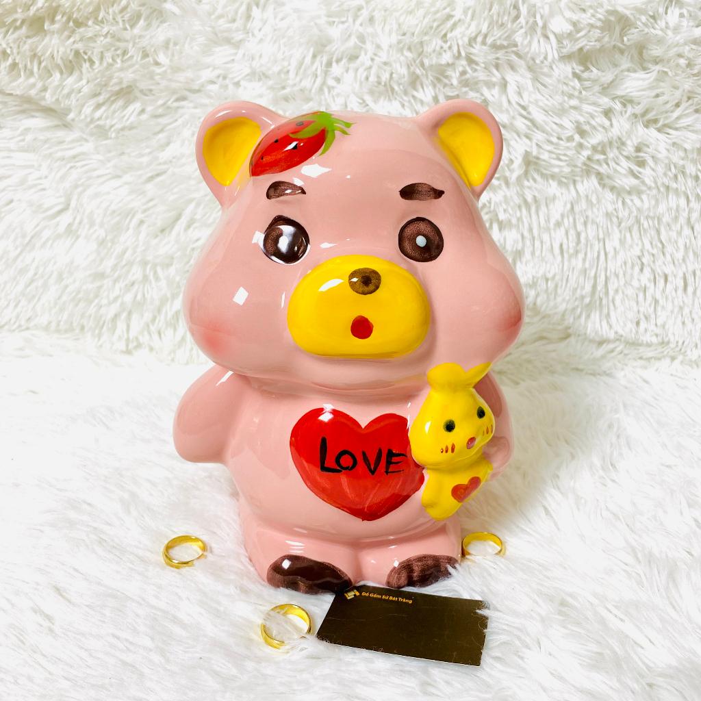 Ống heo tiết kiệm Gấu Dâu ôm thỏ, chất liệu gốm sứ Bát Tràng