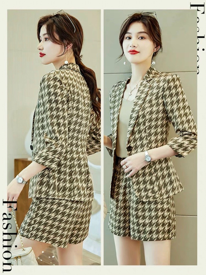 Sét lụa họa tiết kèm áo thun