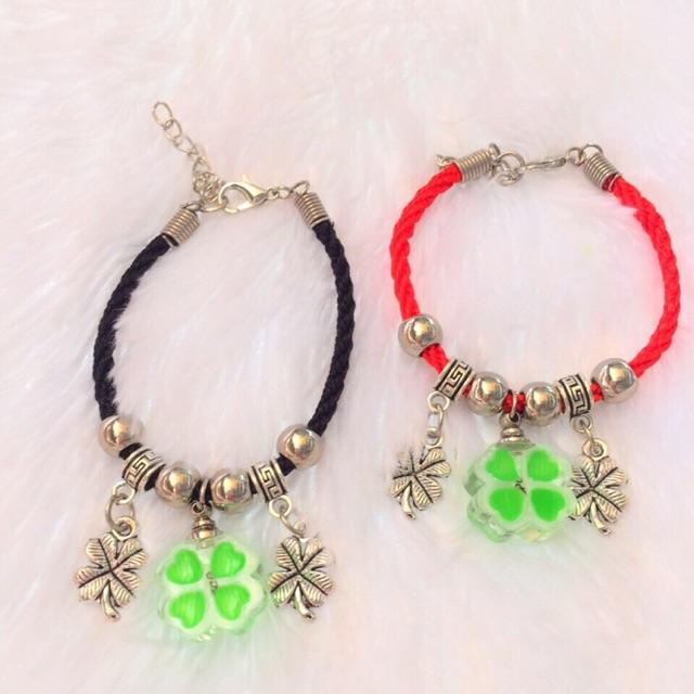Vòng tay khắc tên hạt gạo