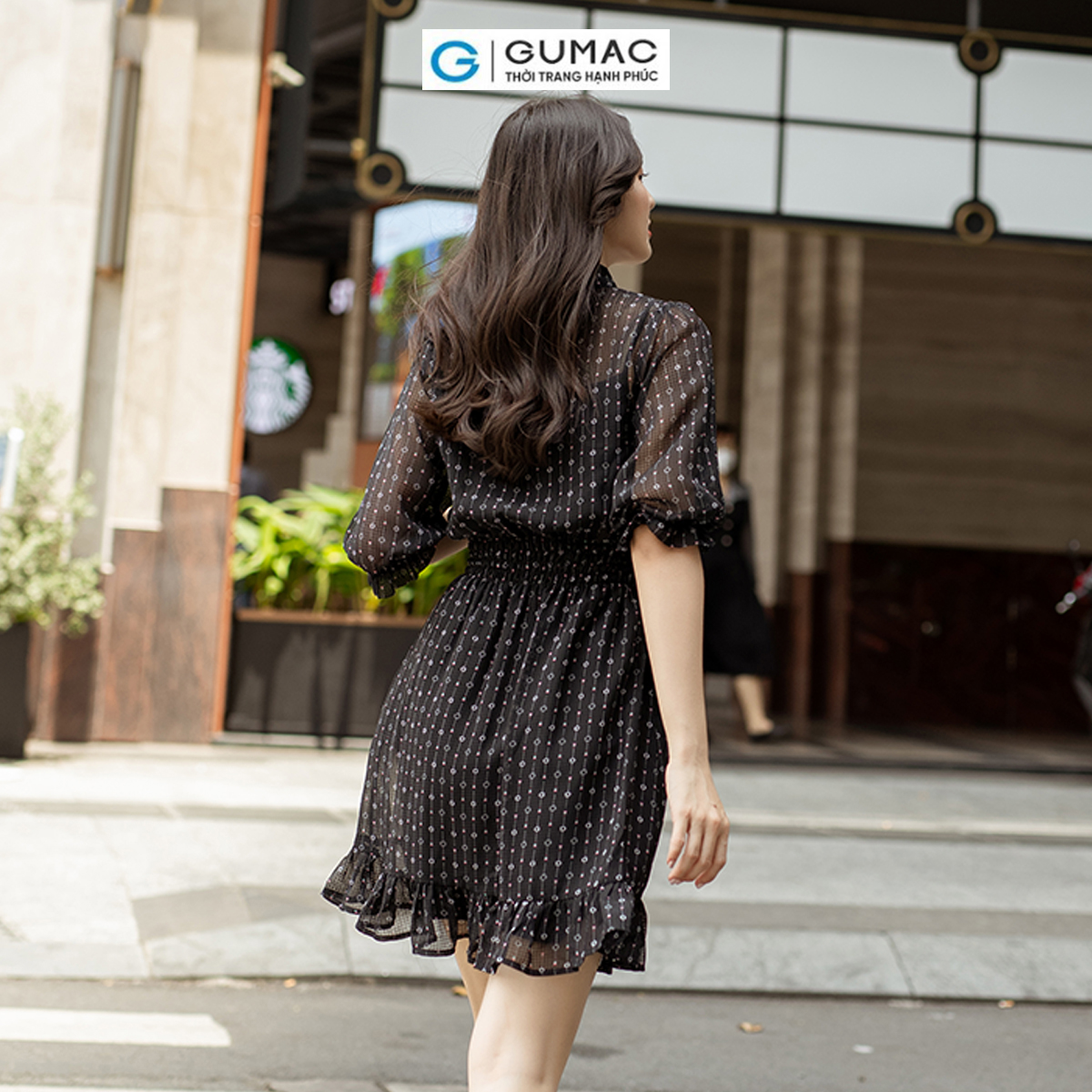 Đầm bèo smocking eo thắt nơ cổ GUMAC DD05069
