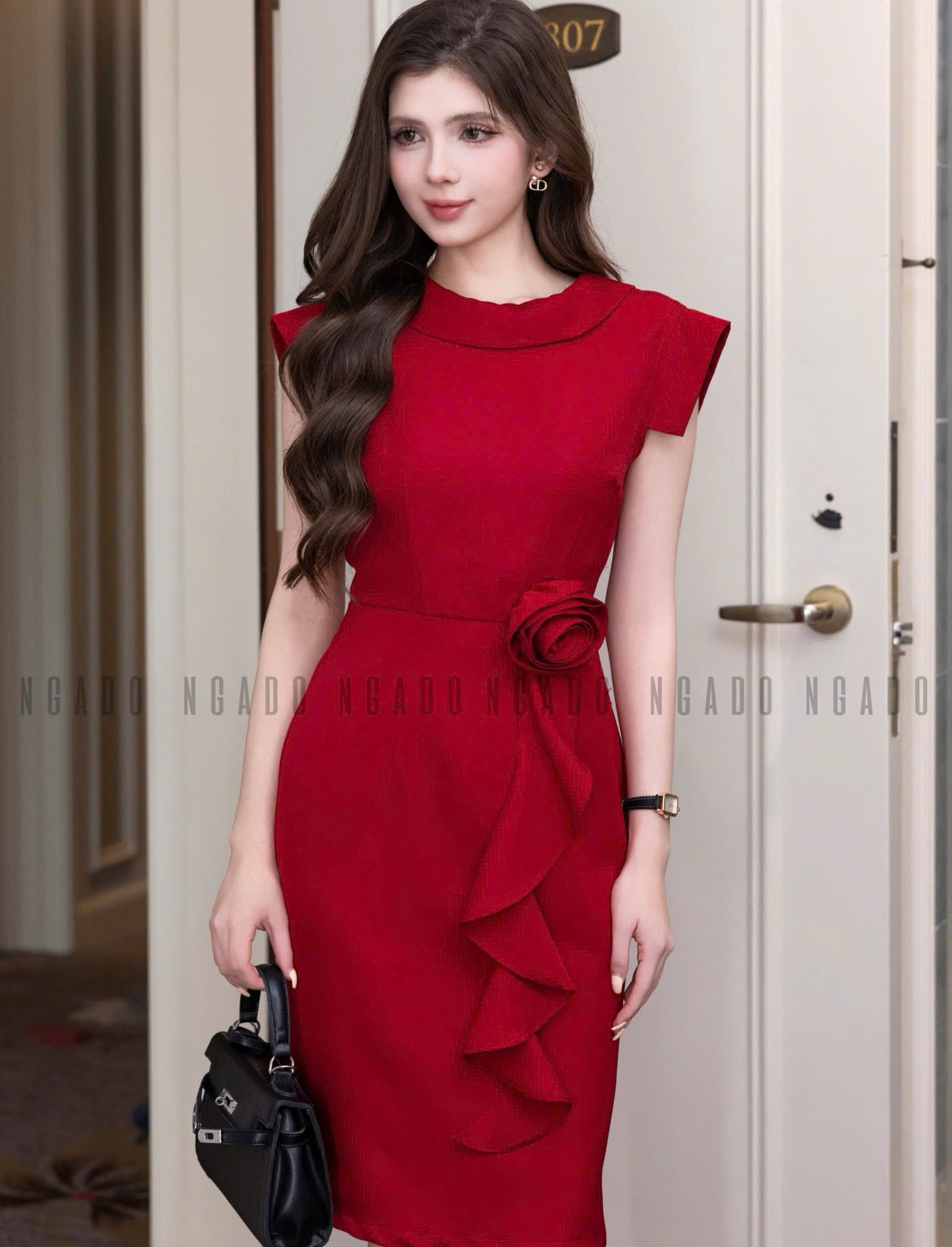 Đầm đỏ bút chì phối hoa NGADO , đầm nữ , đầm bút chì , đầm dự tiệc