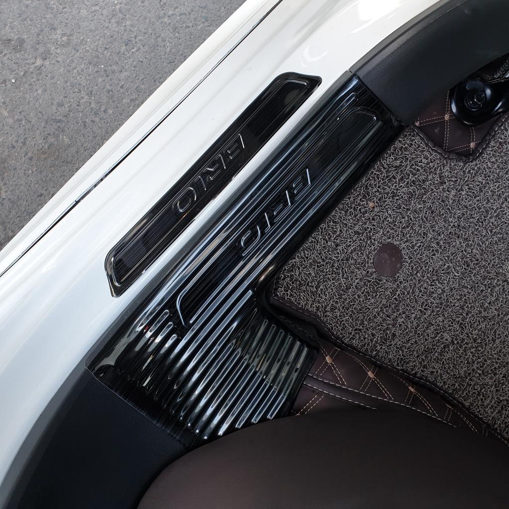 Ốp bậc cửa FREESHIP Bộ ỐP BẬC CỐP VÀ BẬC CỬA xe Honda Brio vân Titan