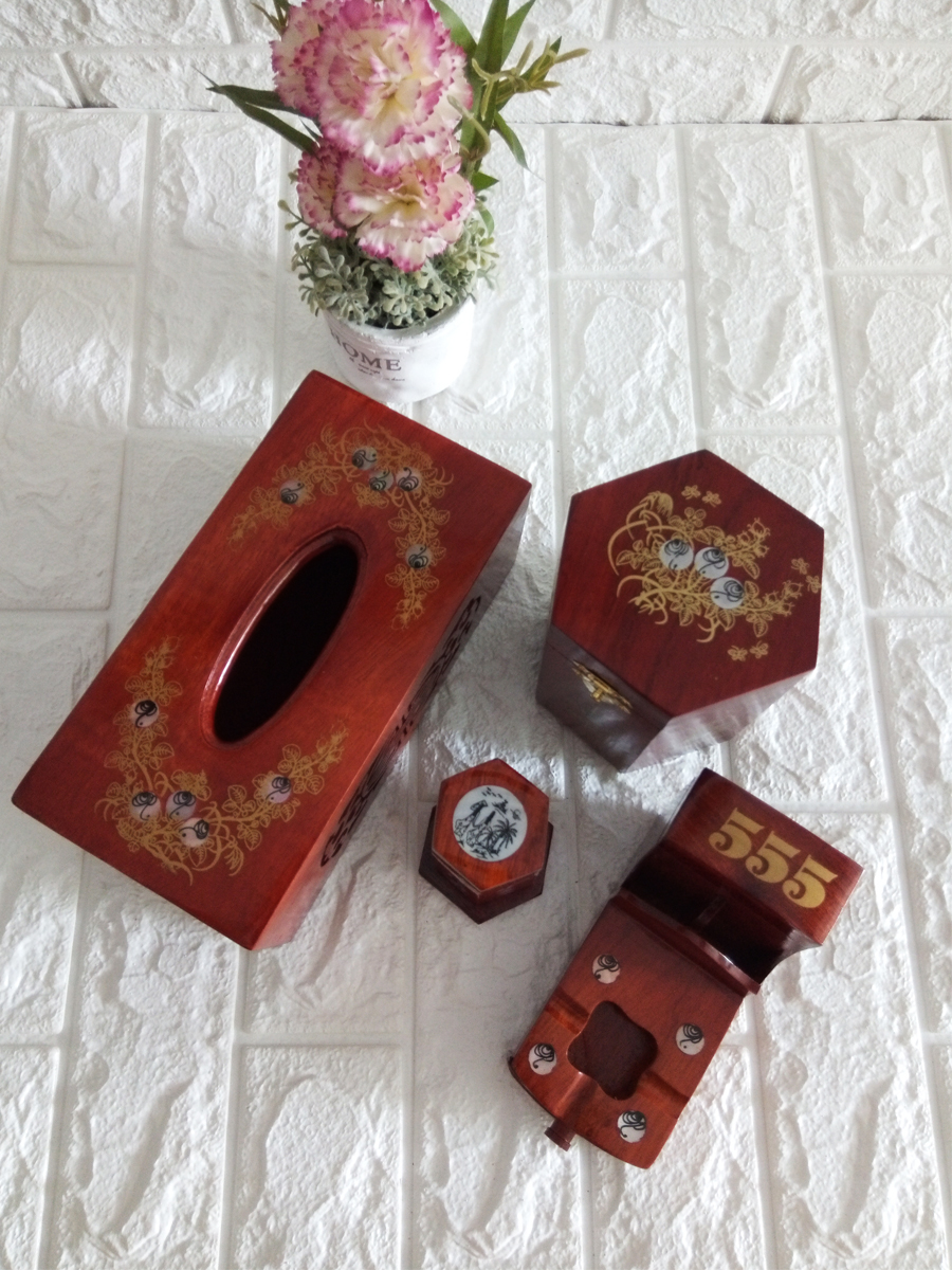 Bộ 4 món tiện ích bằng gỗ hương đỏ ,Hộp Trà nhỏ,gạt tàn,hộp tăm,hộp giấy COM4M02