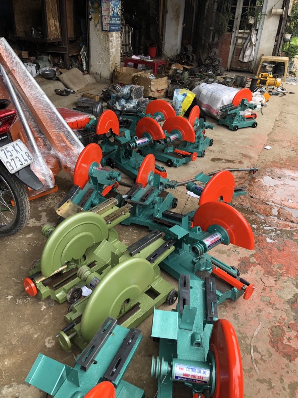 Máy cắt sắt 3tấc5 loại tốt