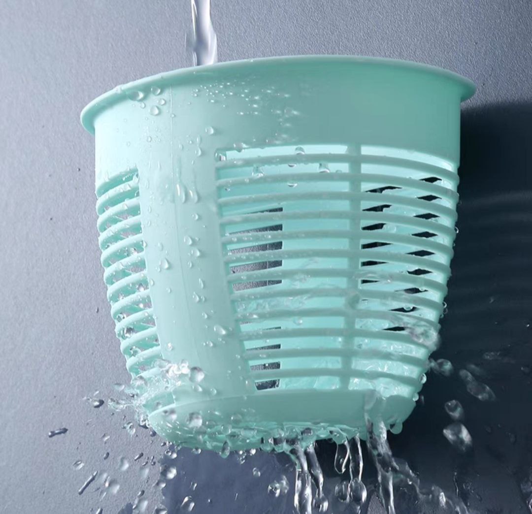 Rổ nhựa dán tường đựng miếng rửa chén và nhiều vật dụng nhỏ như lược kéo bàn chải đũa thìa muỗng - rổ nhựa dán tường siêu dính không cần khoan tường bắt ốc vít