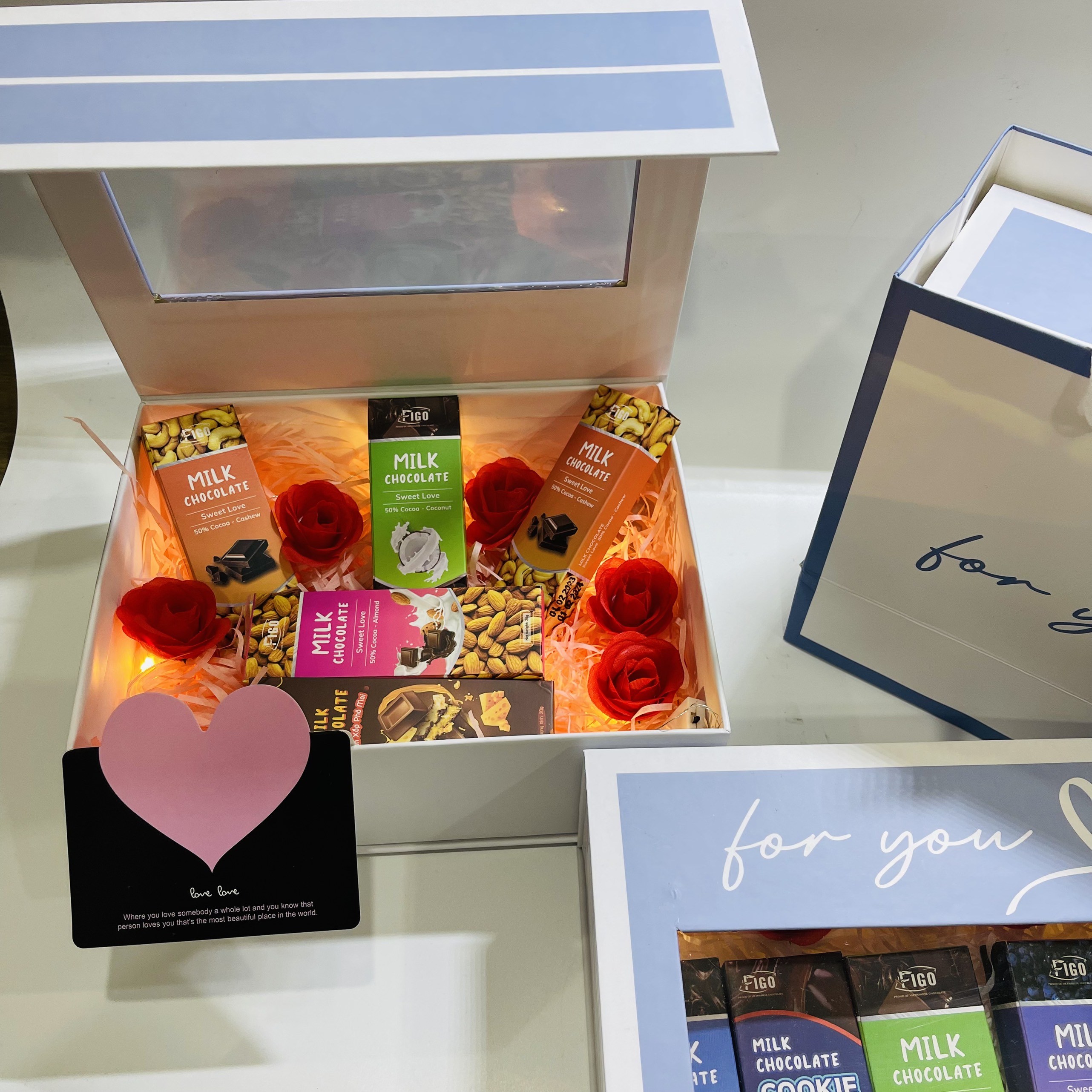 Combo hộp quà cửa sổ For You sang trọng tặng người yêu, ngày lễ Valentine, kèm túi giấy, phụ kiện xinh xắn
