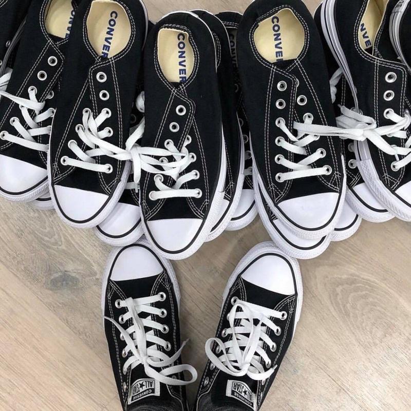 Chuck Taylor Classic Black Canvas Low | Giày Thể Thao Đen Cổ Thấp M9166C